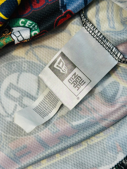 NBA x NEW ERA - T-shirt Multiteam Sticker Patch | XS