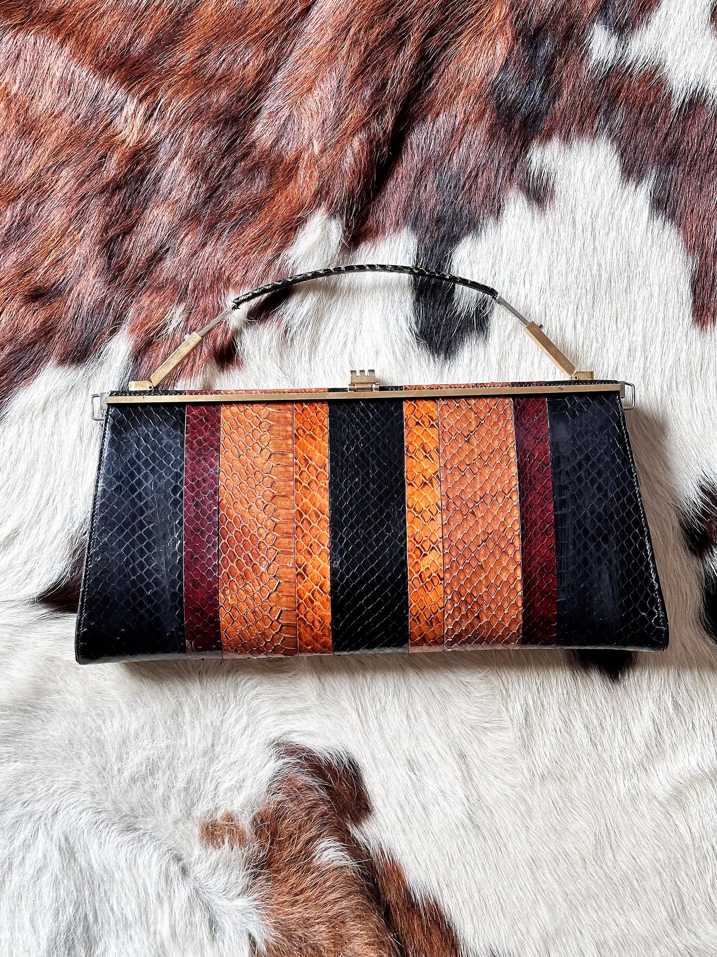 CLUTCH - 80s structured exotic leather bag
