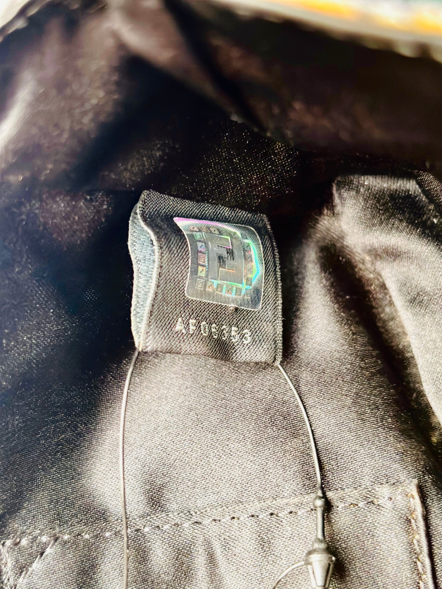 FENDI - Pochette Vintage “Border Line Embroidery +Kari” – Nuova con Etichetta