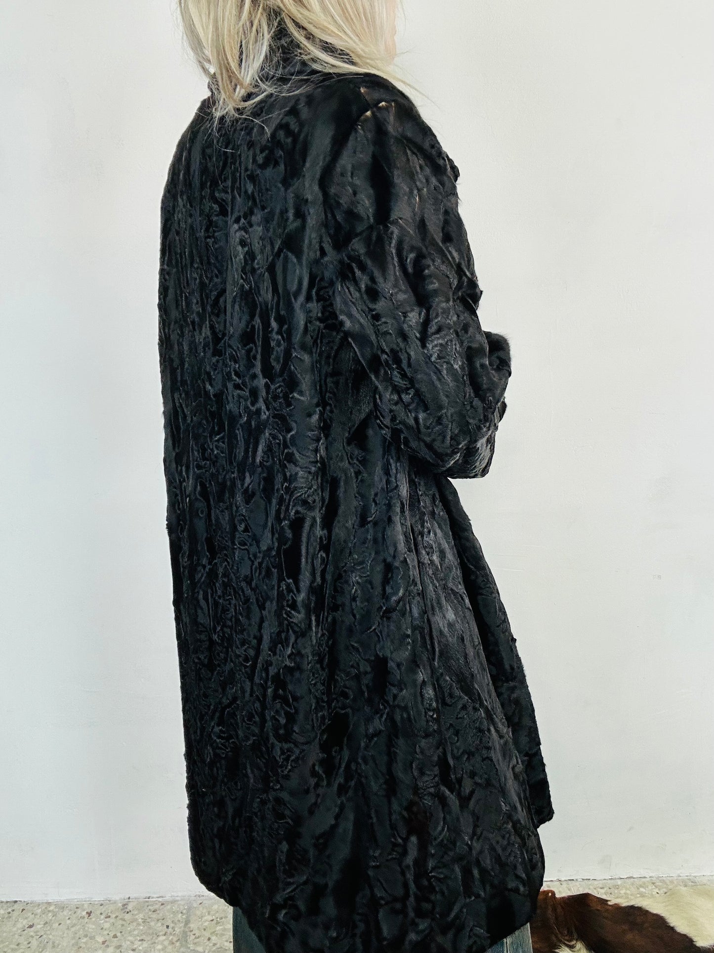 Cappotto Vintage in Astrakan Nero
