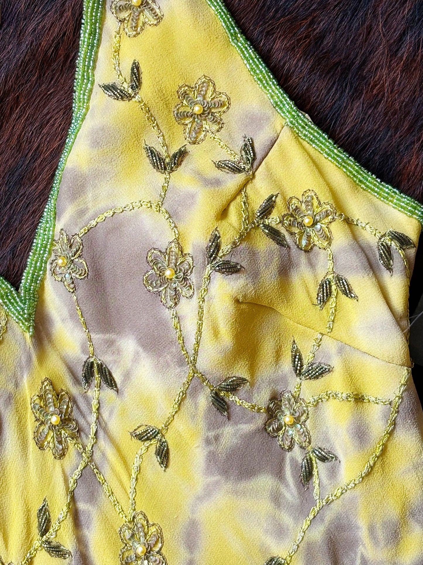 Abito Halter in Seta Ricamata con Perline – Archive Y2K Couture | Nuovo con Cartellino