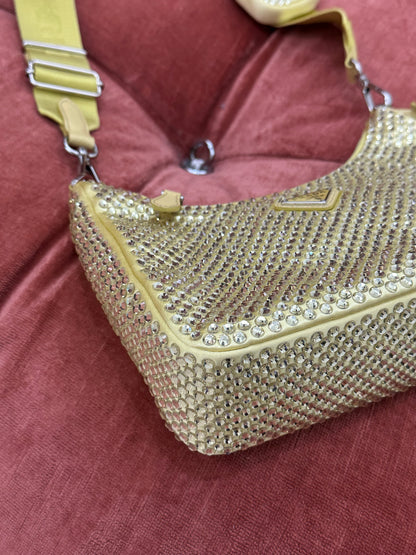 PRADA - Re-Edition 2005 Shoulder Bag – Satin Giallo con Cristalli