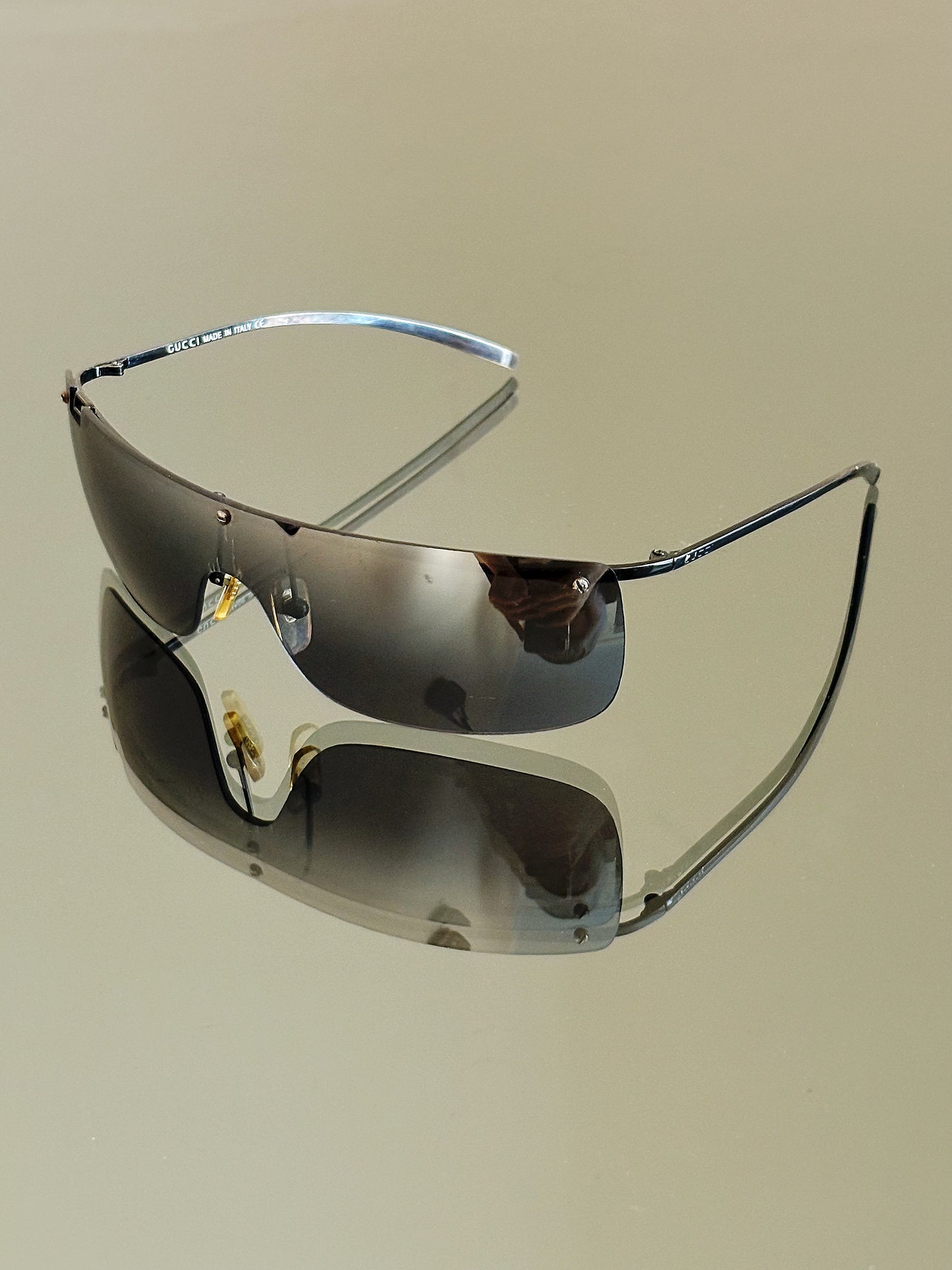 GUCCI - Occhiali da sole vintage GG45 – Rimless Shield Mask Y2K Made in Italy