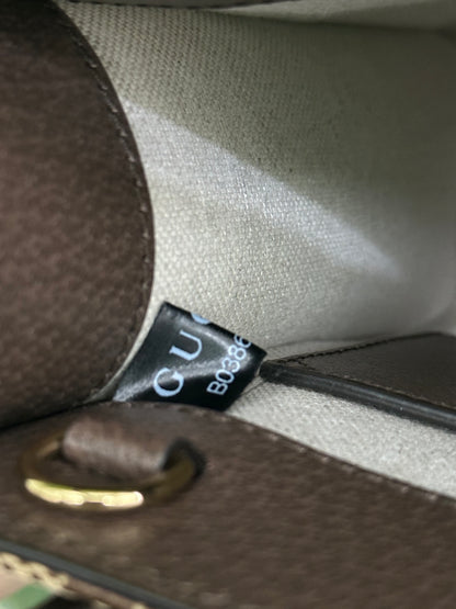 GUCCI - Jumbo GG Mini