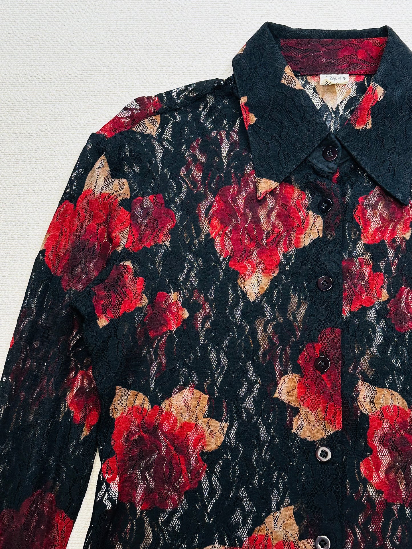 Camicia in pizzo con rose 🌹🌹🌹