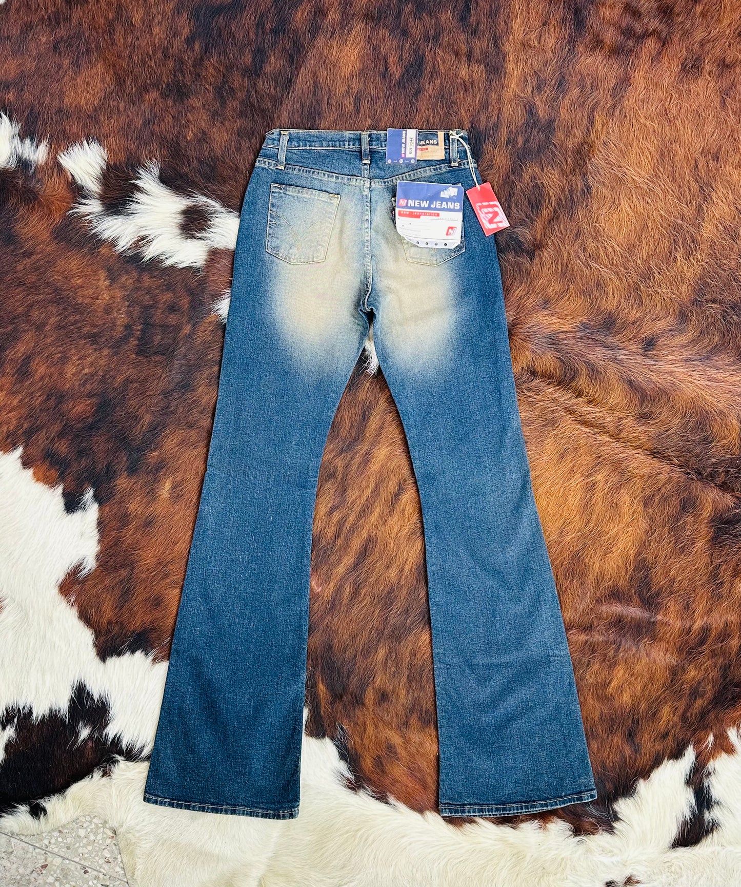 NEW JEANS- Flare Denim Mid