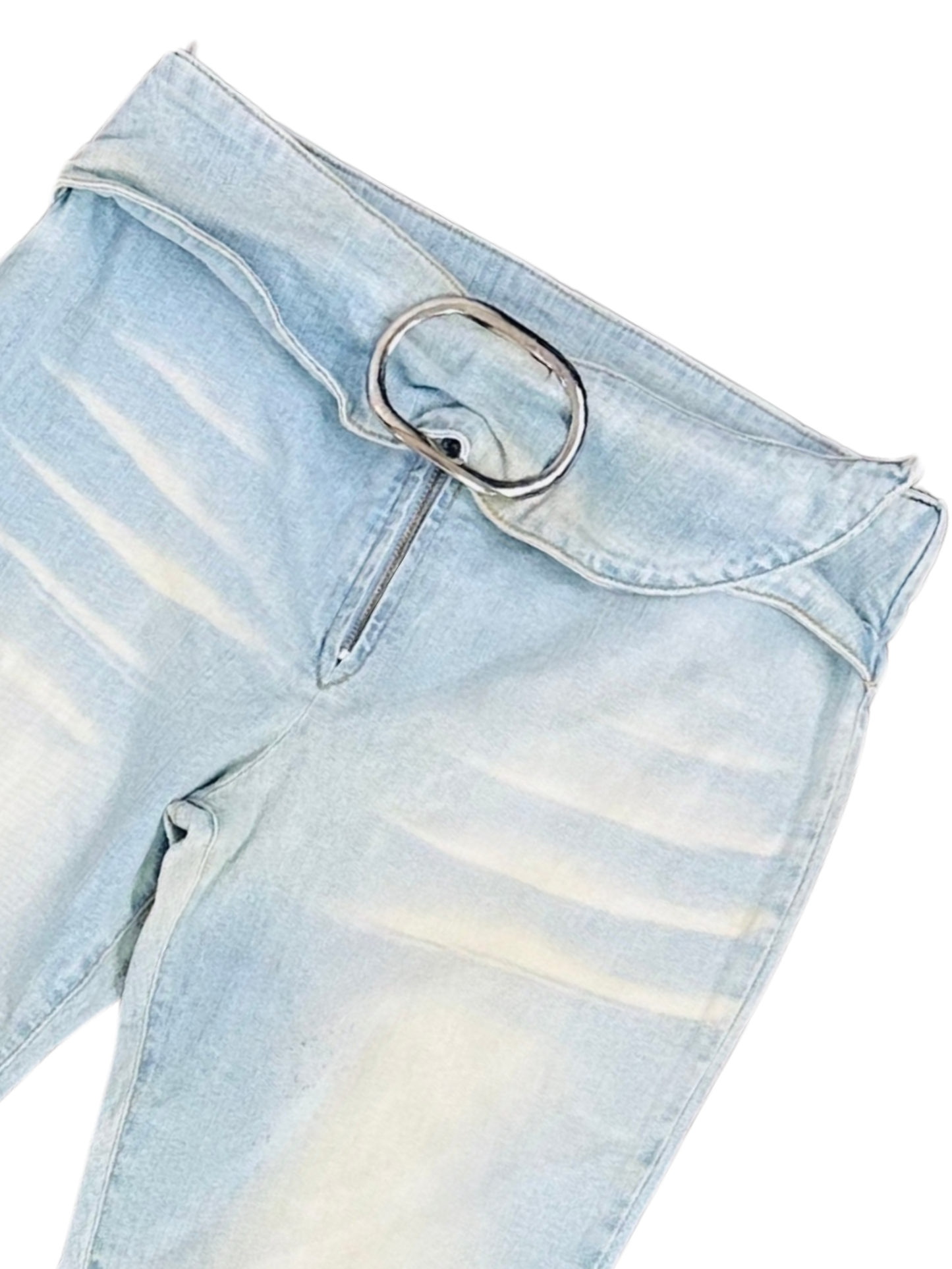 Jeans Flare Light Wash con Cintura Ovale Integrata – Y2K Edition