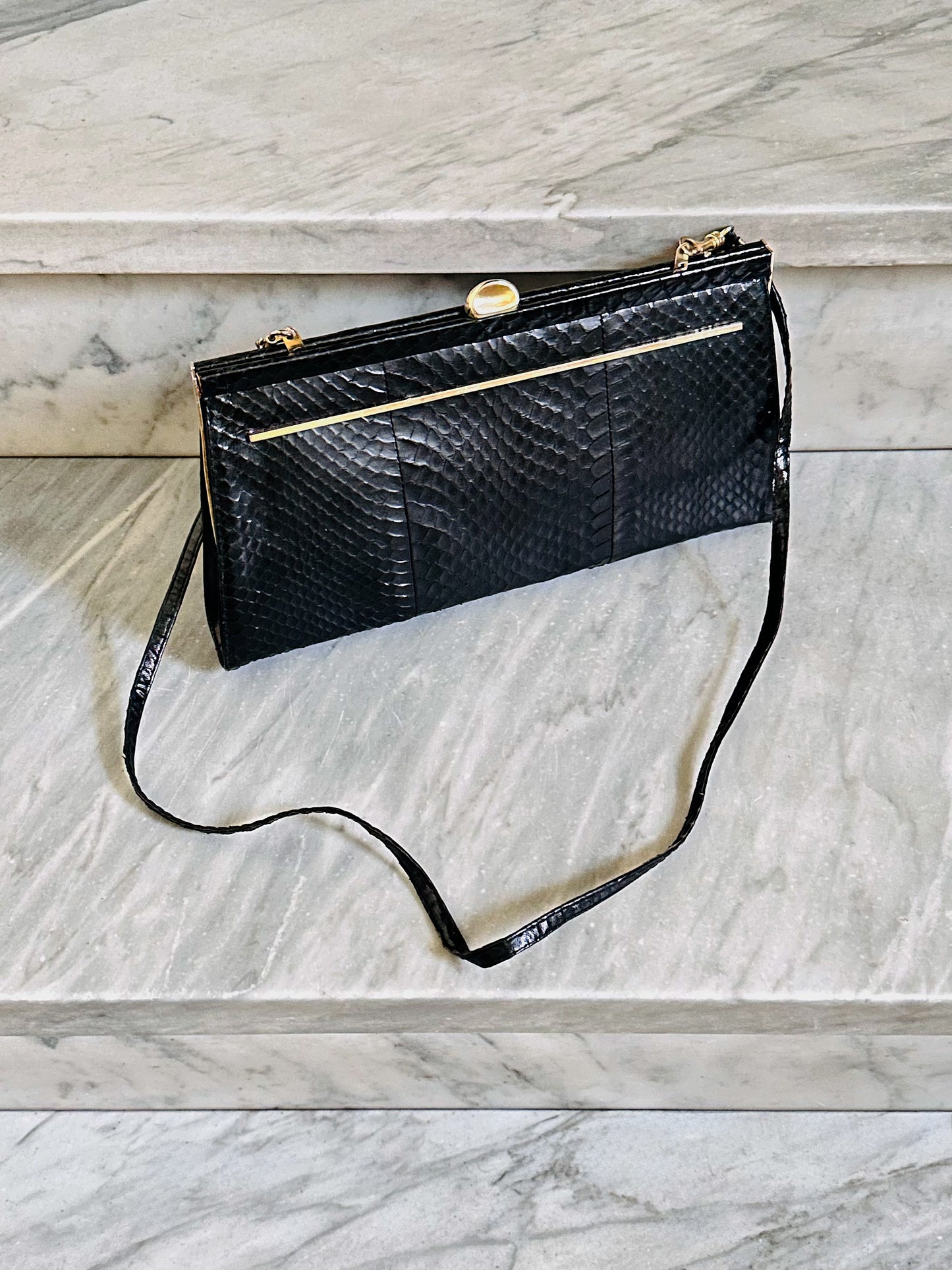 CLUTCH - 80s structured exotic leather bag