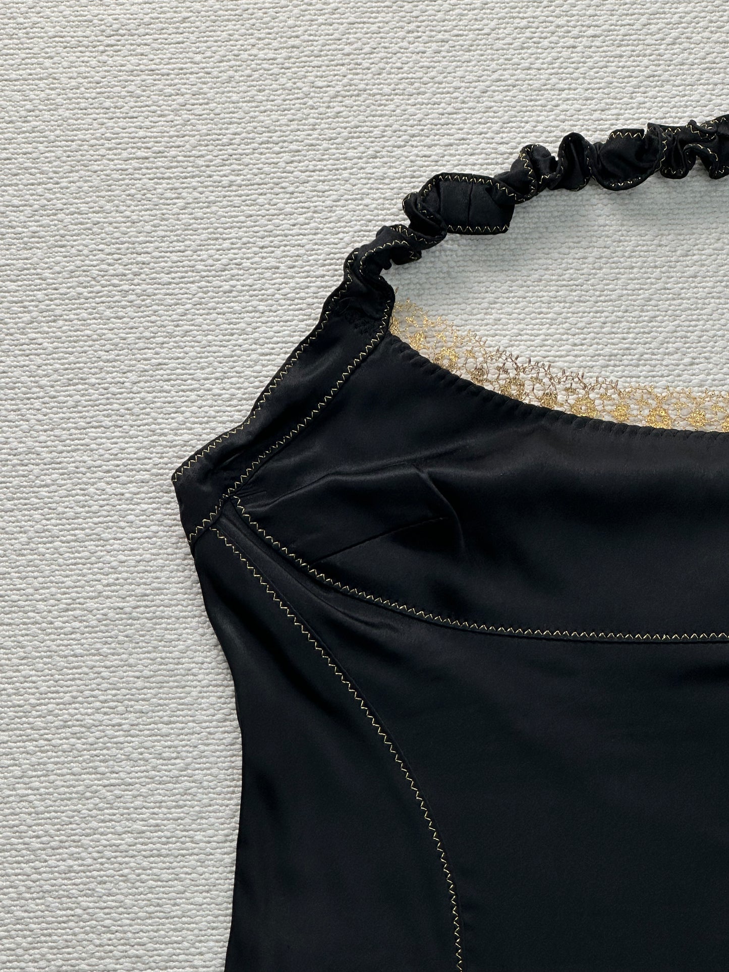 JUST CAVALLI - Tubino nero con pizzo oro