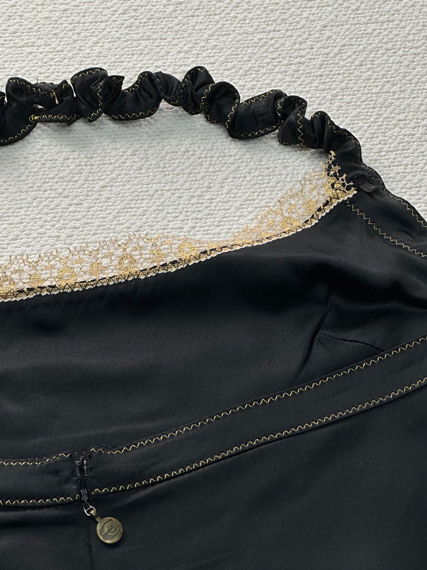 JUST CAVALLI - Tubino nero con pizzo oro